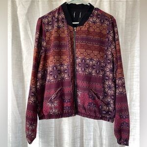 Women’s Pretty Patterned Jacket
